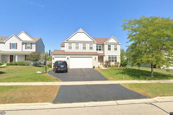 Single-family home sells in Woodstock for $430,000