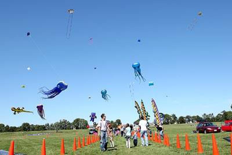 Kites take flight Sunday at Heritage Harbor in Ottawa Shaw Local