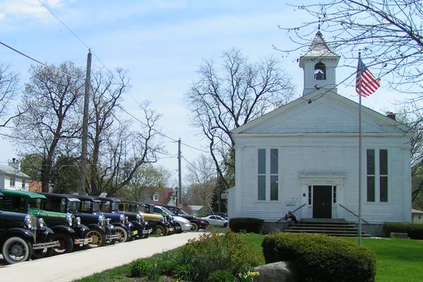 5 Things to Do: Puzzle-Palooza, Kendall County history program, live music and more