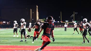 Lincoln-Way Central holds on for 28-20 win over Bradley-Bourbonnais