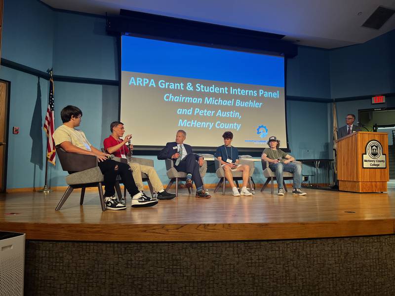 Students joined McHenry County officials, county partners and local manufacturers at McHenry County College on August 31, 2023 to celebrate a successful summer for the Manufacturing Pathways Rotational Internship Program.