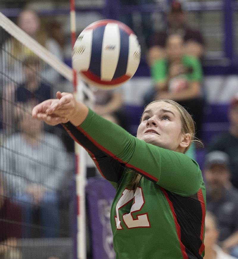 L-P’s Emma Jereb makes a pass against Dixon Tuesday, Oct. 29, 2024, at the class 3A regional semifinal in Dixon.