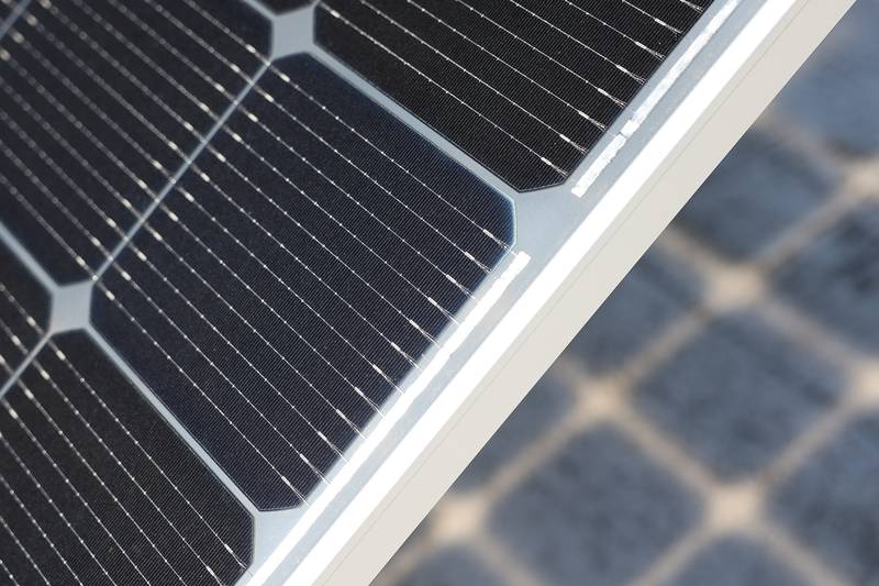 6,100 double-sided solar panels that sit on top of a G&W Electric building in Bolingbrook can power both of their manufatoring building and offices for up two hours just on battery power alone. G&W Electric was given a rebate of $2.6 million, the largest rebate to date in Illinois, as part of ComEd’s Distributed Generation Rebate Program.