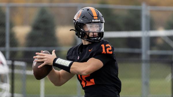 Lincoln-Way West cruises past Kenwood into 7A quarterfinals