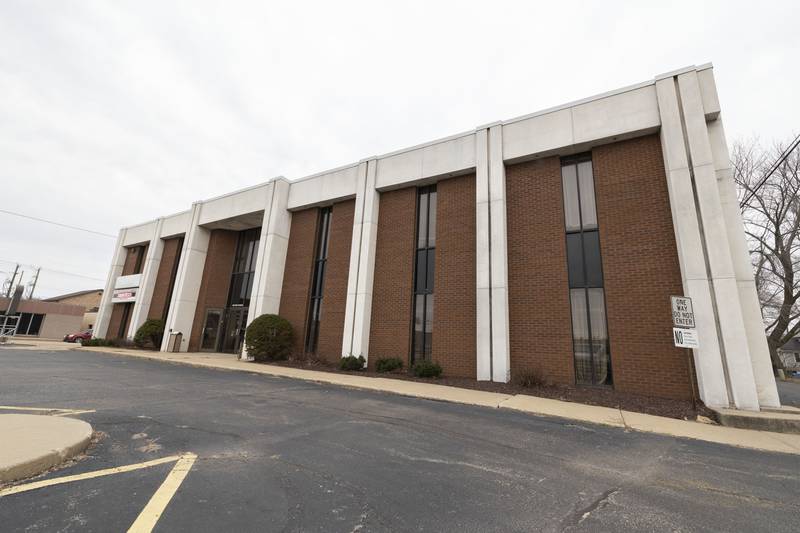 Coloma Township has purchased the former US Bank building in Rock Falls to use as the township government's home office and for expansion.