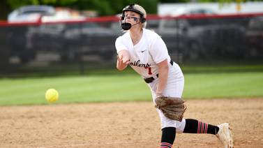 Lydia Hammond flirts with perfection as Bradley-Bourbonnais tops Lockport
