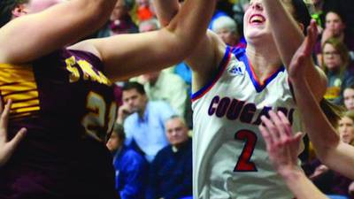 Eastland’s late-game magic runs out in close loss to Stockton in sectional semifinals