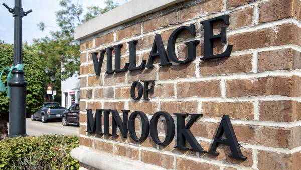 Hundreds to lose jobs when Minooka warehouses close