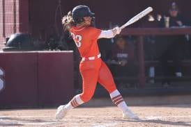 Reese Cusack, Abby Brueggmann lead Lincoln-Way West softball to tight win over Lockport