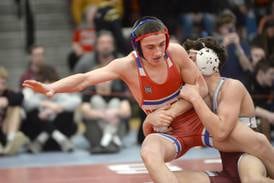 Three Oregon grapplers headed to state meet