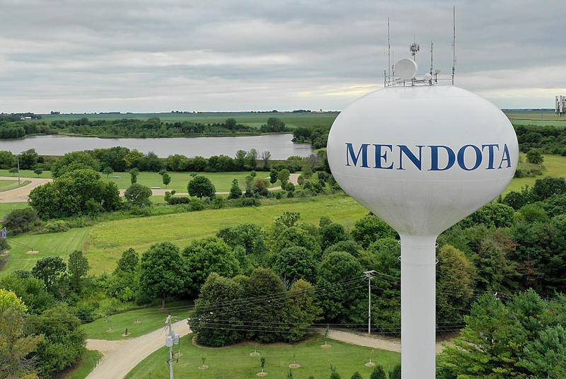 Mendota water tower