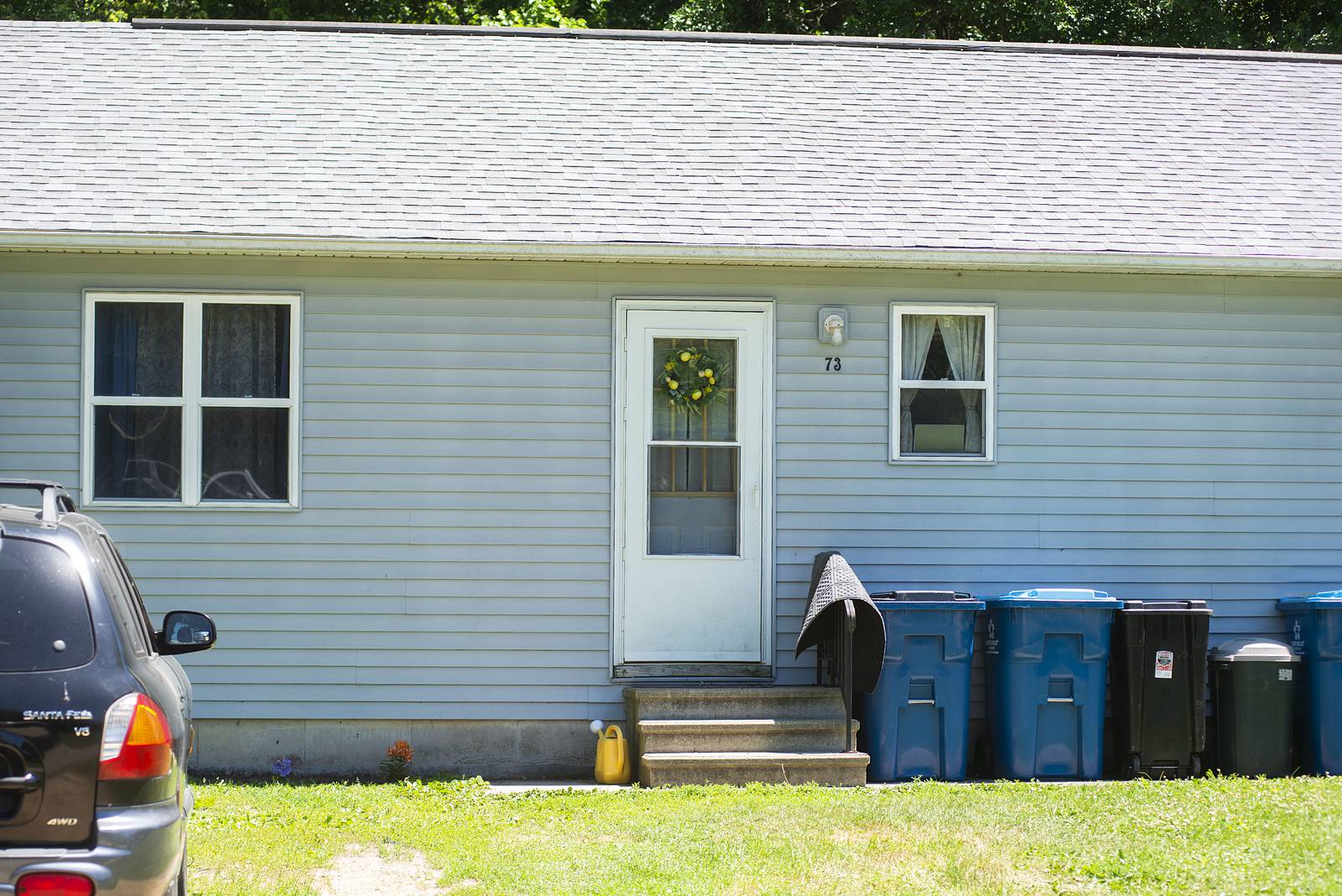 Sheriff Amboy man, 21, dead of apparent gunshot wound, wife injured