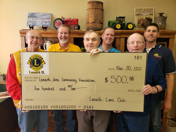 Lanark Lions Club gives support to Lanark Area Community Foundation