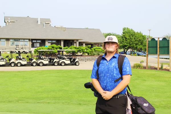 Forreston teen is a golf club champion