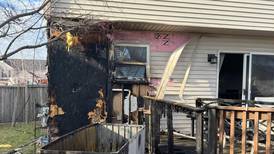 Fire damages Crest Hill house