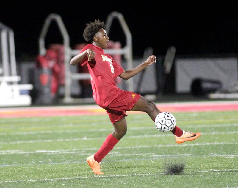 Batavia’s Xavier Justice gets control of the ball during a home game against Oswego on Thursday, Sept. 7, 2023.
