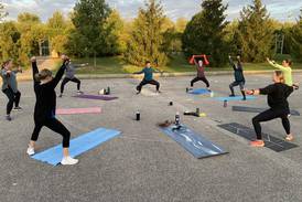 Try fitness outside the box with local groups Walk2Run and Fit4Mom