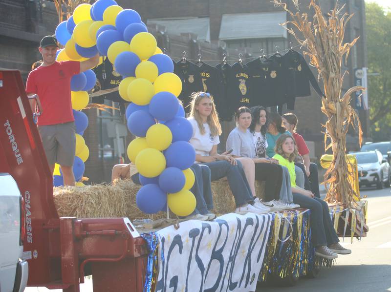 L-P FFA members ride on a a float during the L-P homecoming parade on Thursday, Oct. 2, 2025 downtown Peru.