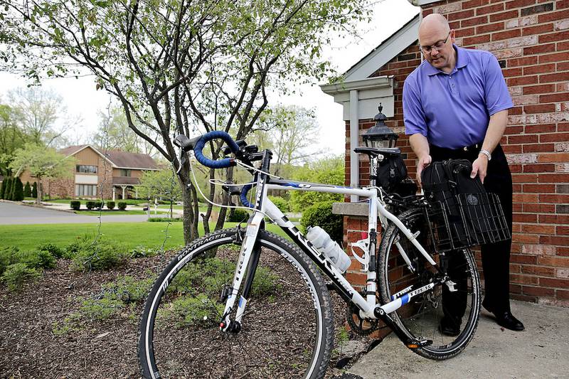 Joliet commuters discuss pros, cons of bike riding during BiketoWork