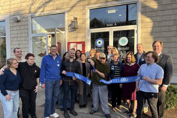 Mosaic Kitchen & Cocktails now open in Geneva