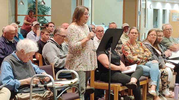 Hearing on plans for 900 residences in Campton Hills to continue Thursday