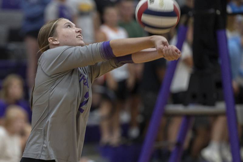 Rochelle’s Jaydin Dickey passes the ball against Dixon Thursday, August 28, 2025.