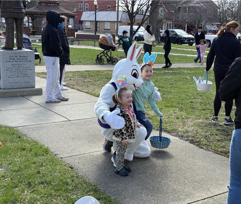 Photos from the 2026 Mendota YMCA Easter egg hunt.