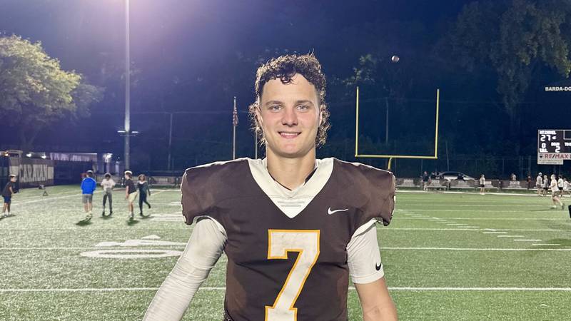 Emmett Dowling, Mount Carmel take down Brother Rice in battle of unbeatens