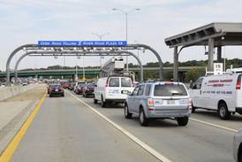 Illinois Tollway adding extra roadway assistance crews during hottest days this week