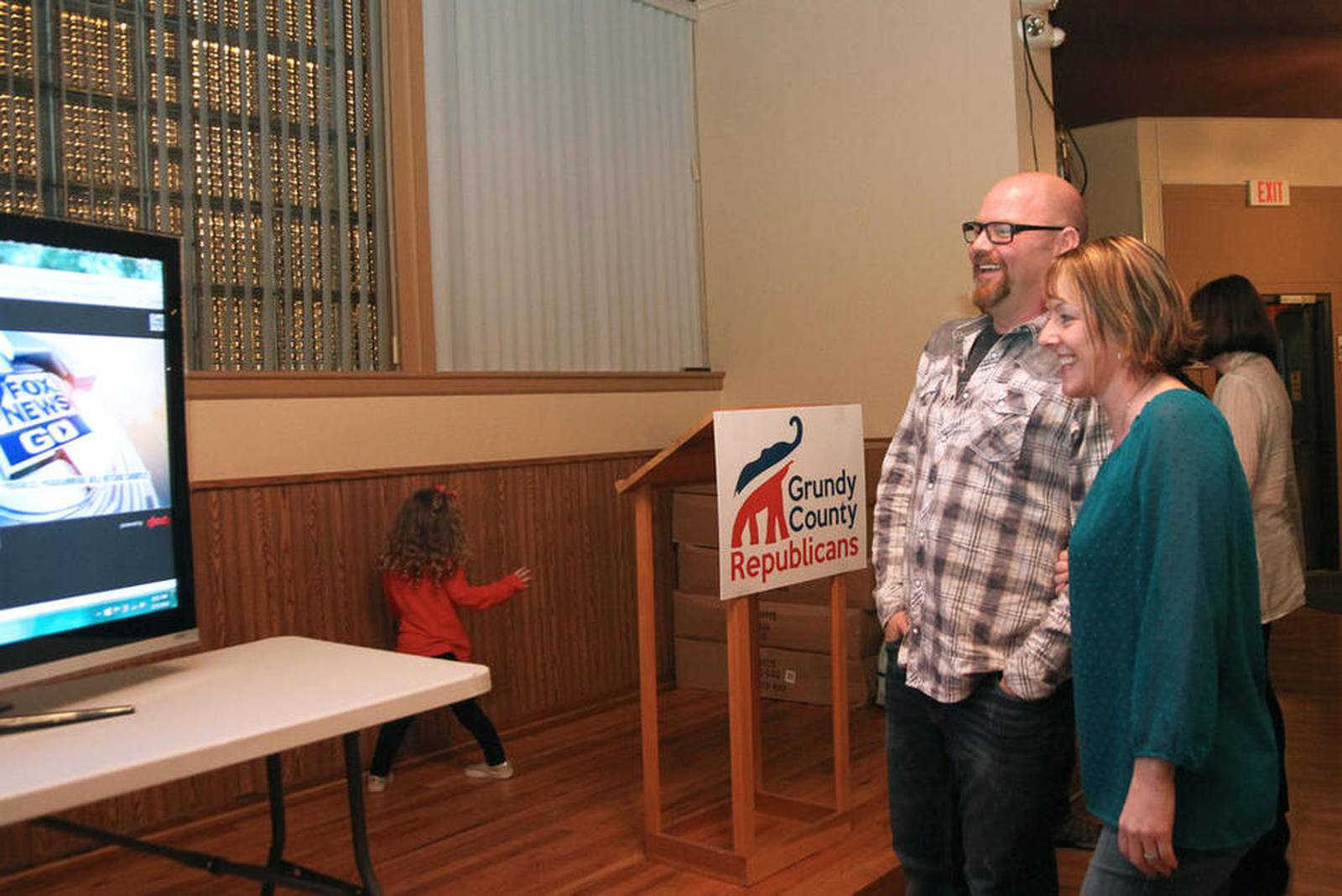 Trotter wins Republican primary for Grundy County Circuit Clerk Shaw