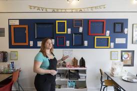 Dixon artist opens art studio, hopes people will challenge themselves, connect with others