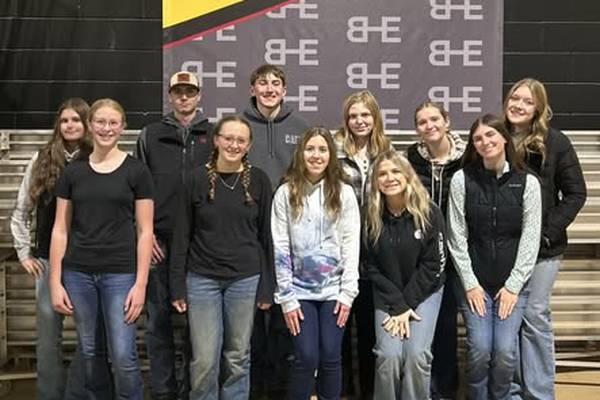 Rochelle FFA horse judging teams compete in Kewanee