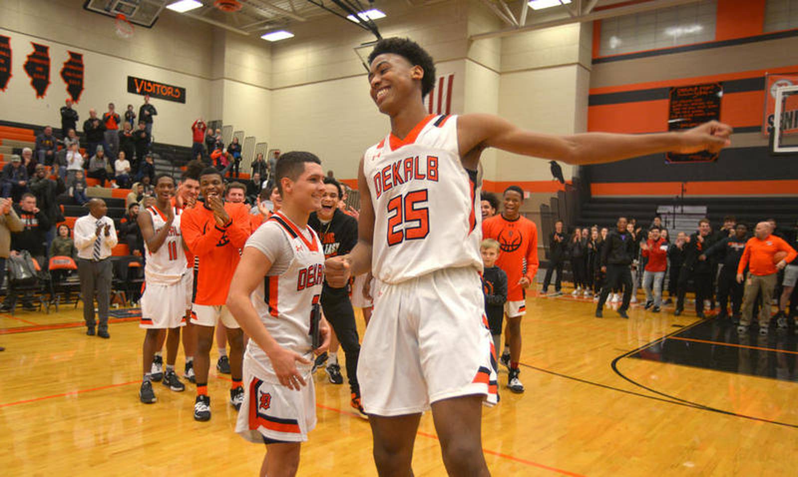 Owens powers 160 run as DeKalb bests Naperville Central, wins Chuck