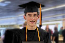 Cary student, 16, graduates from McHenry County College while still in high school