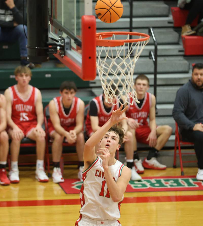 L-P's Jameson Hill lets go of a wide-open shot against Ottawa on Friday, Jan. 9, 2026 in Sellett Gymnasium at L-P High School.