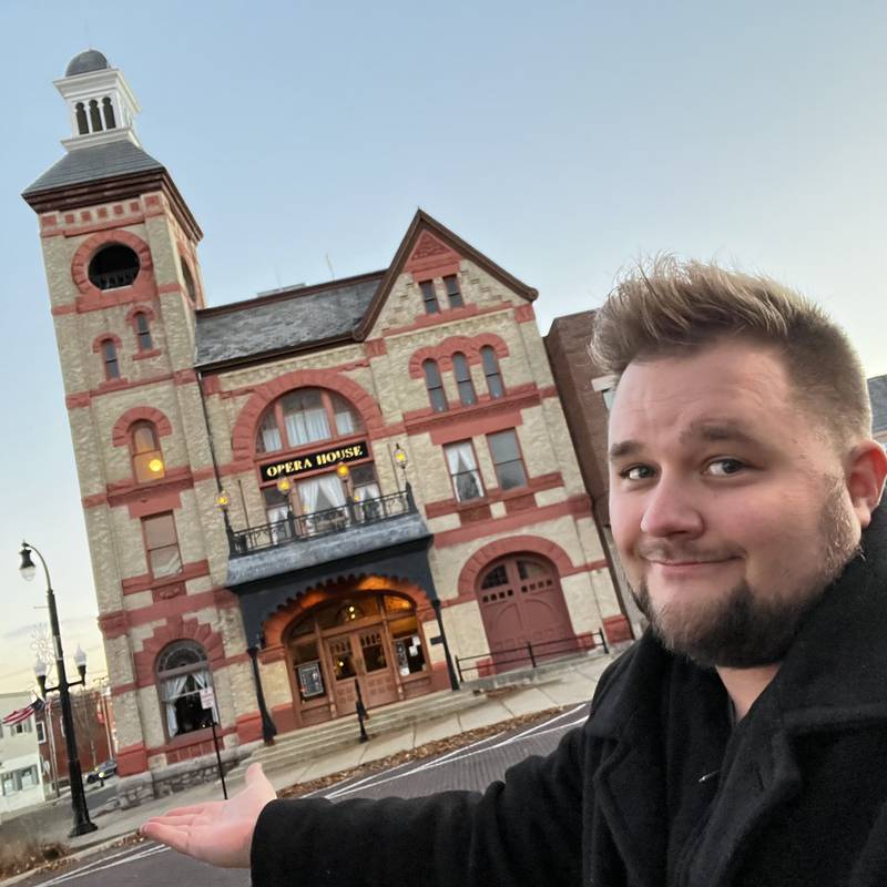 Perceptions will shift as Joe Diamond prepares to amaze with two performances of "Halloween at the Opera House" in Woodstock, one of the season's anticipated events in McHenry County.