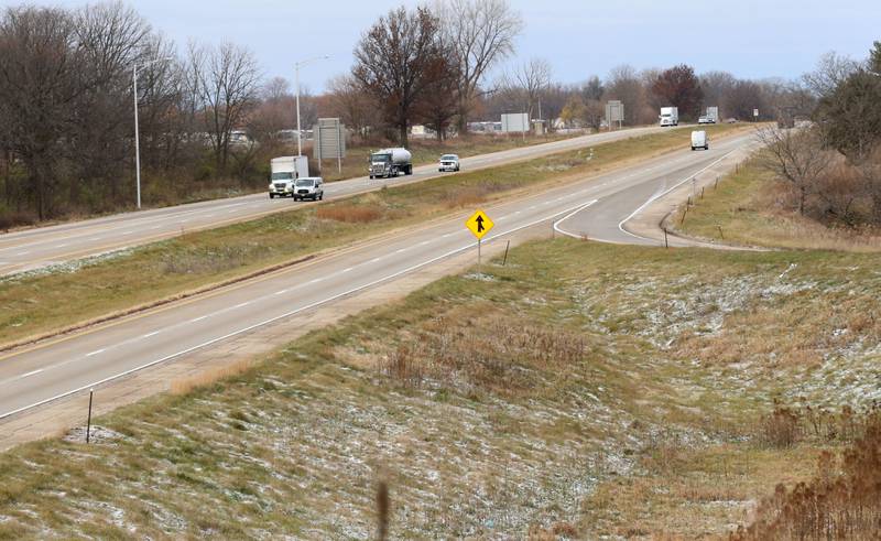 Traffic flows smoothly on Interstate 80 as a light dusting of snow fell overnight on Thursday, Nov. 21, 2024 in Princeton.