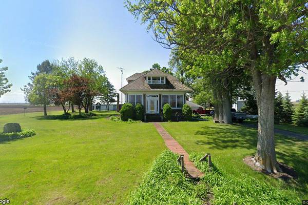 Sale closed in Newark: $412,500 for a single-family home