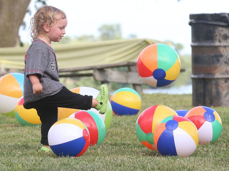 Photos: Marseilles Fun Days festival celebrates family themed nights