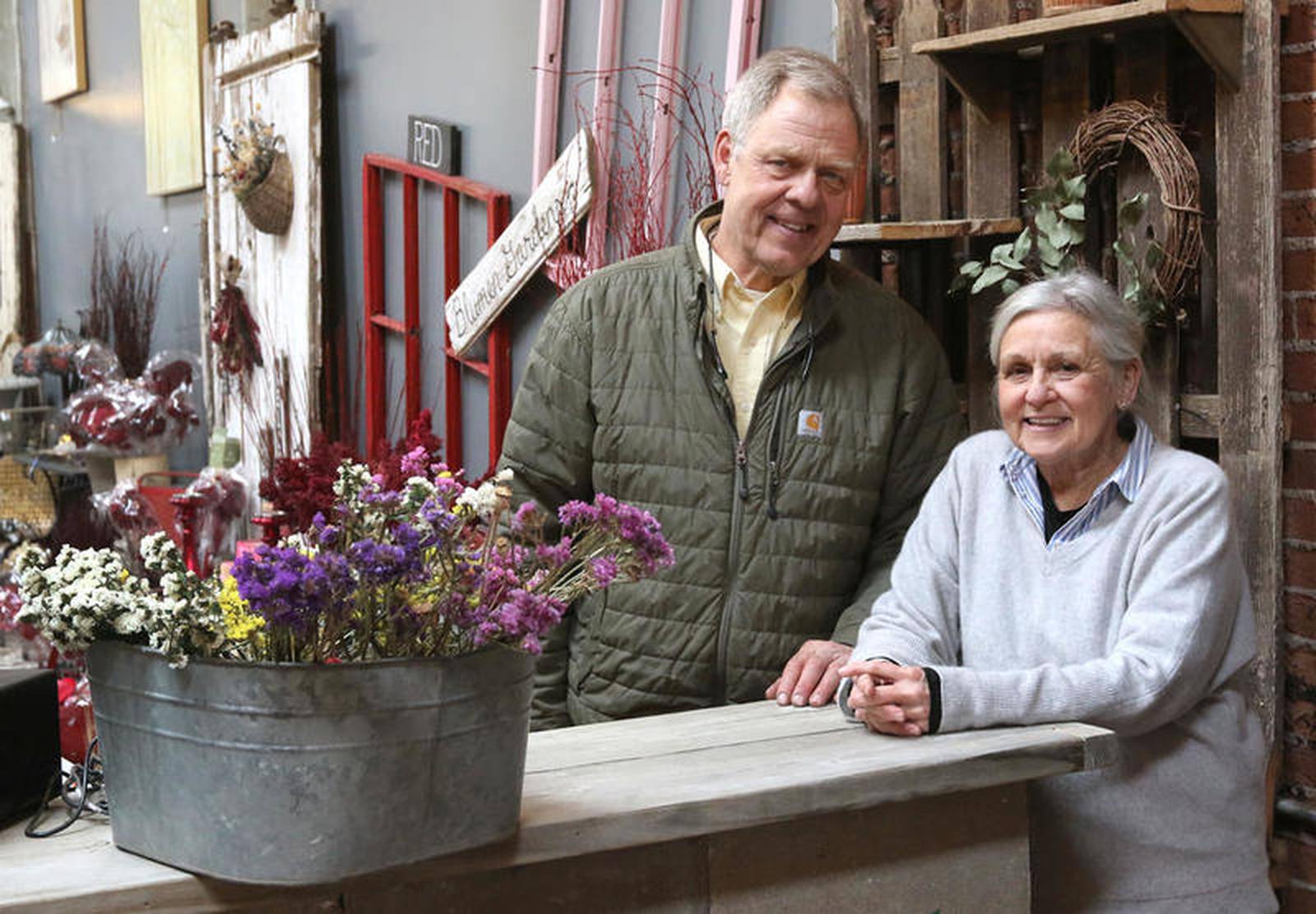 Blumen Gardens owners celebrate 30 years in business, marriage Shaw Local
