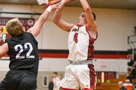 Photos: Glenbard East vs. Riverside-Brookfield boys basketball
