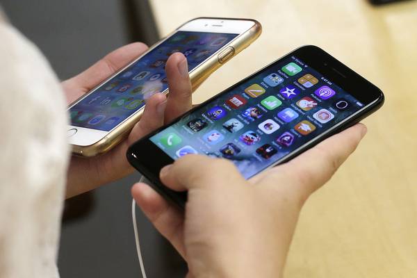 Streator, Livingston County residents can now text 911 in emergencies