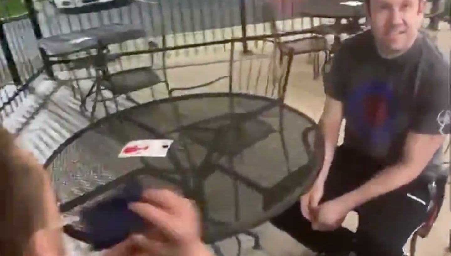 Video purportedly showing a vigilante sex predator sting outside a Joliet McDonald's