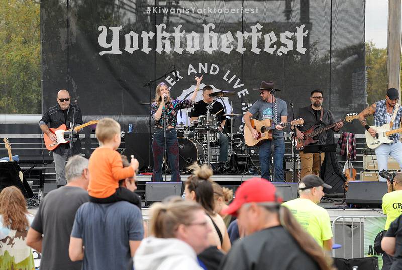 Alexandra Lee and her band perform during Yorktoberfest, Saturday, Sept. 28, 2024, in Riverfront Park in Yorkville.