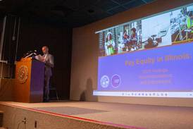 Illinois wage inequities improve slightly, persist despite transparency efforts: report