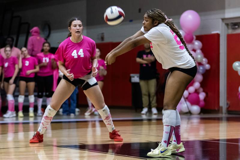Bolingbrook's Ciana Cannon passes to a teammate during a varsity volleyball game against Joliet West at Bolingbrook on Oct. 16, 2025.