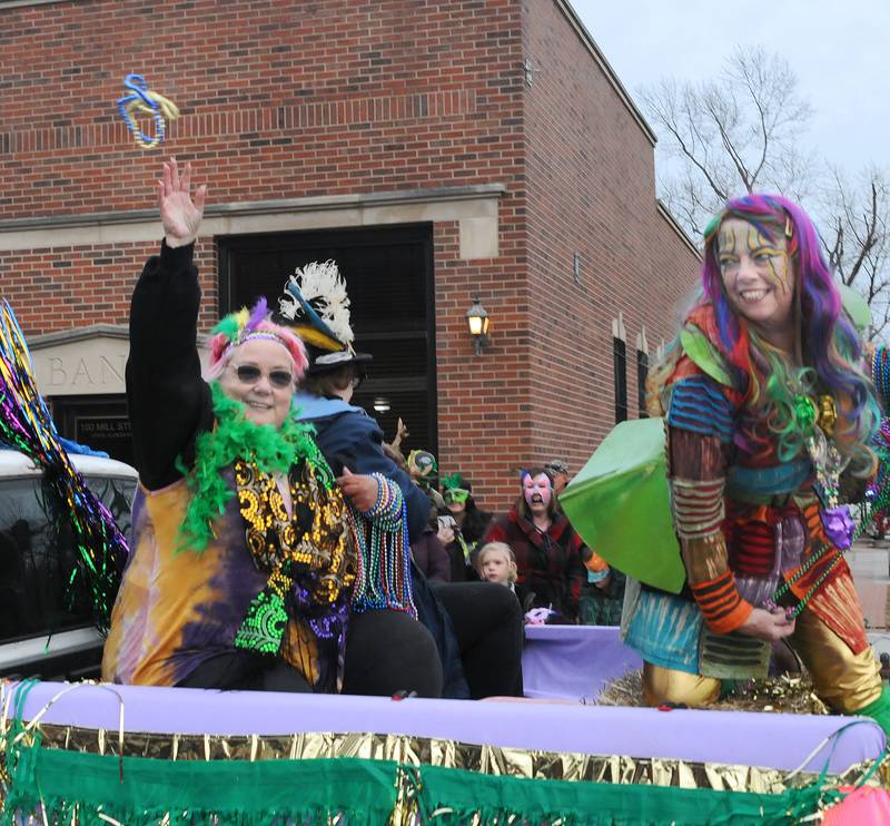 mardi gras parade utica il