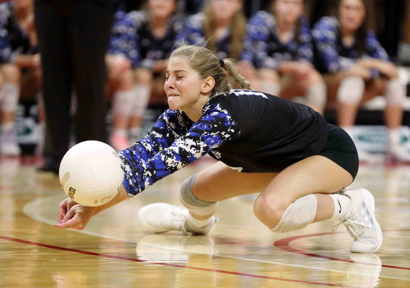 St. Francis' Anna Paquette (10) during the IHSA Class 3A girls volleyball state championship game between St. Francis and Nazareth Academy Saturday November 12, 2022 at Redbird Arena in Normal.