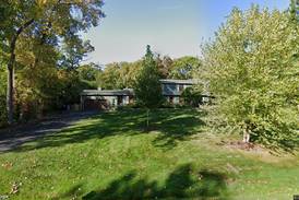 Sale closed in St. Charles: $775,000 for a four-bedroom home