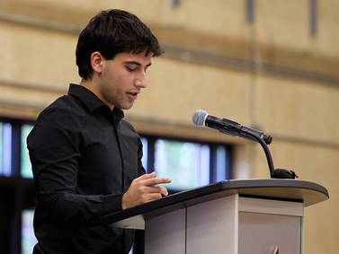 Illinois Valley Community College honors 200 students for academic achievement